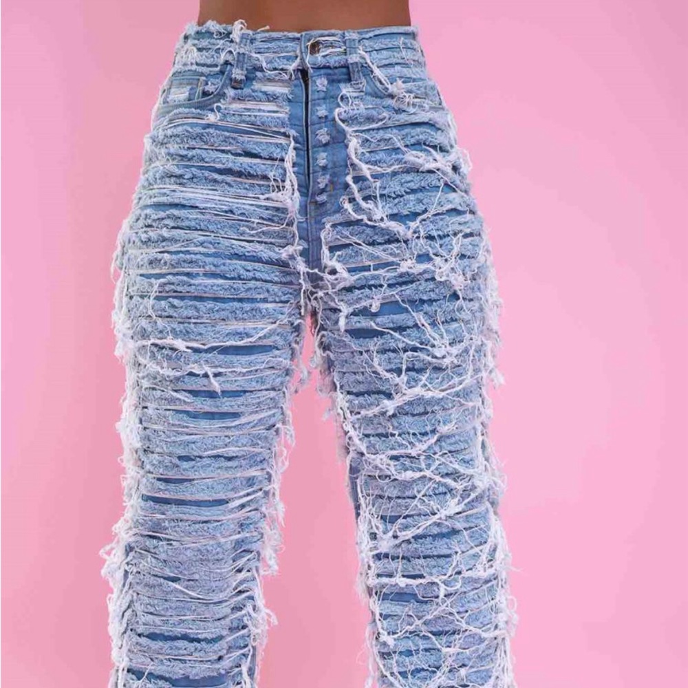 Shaggy jeans